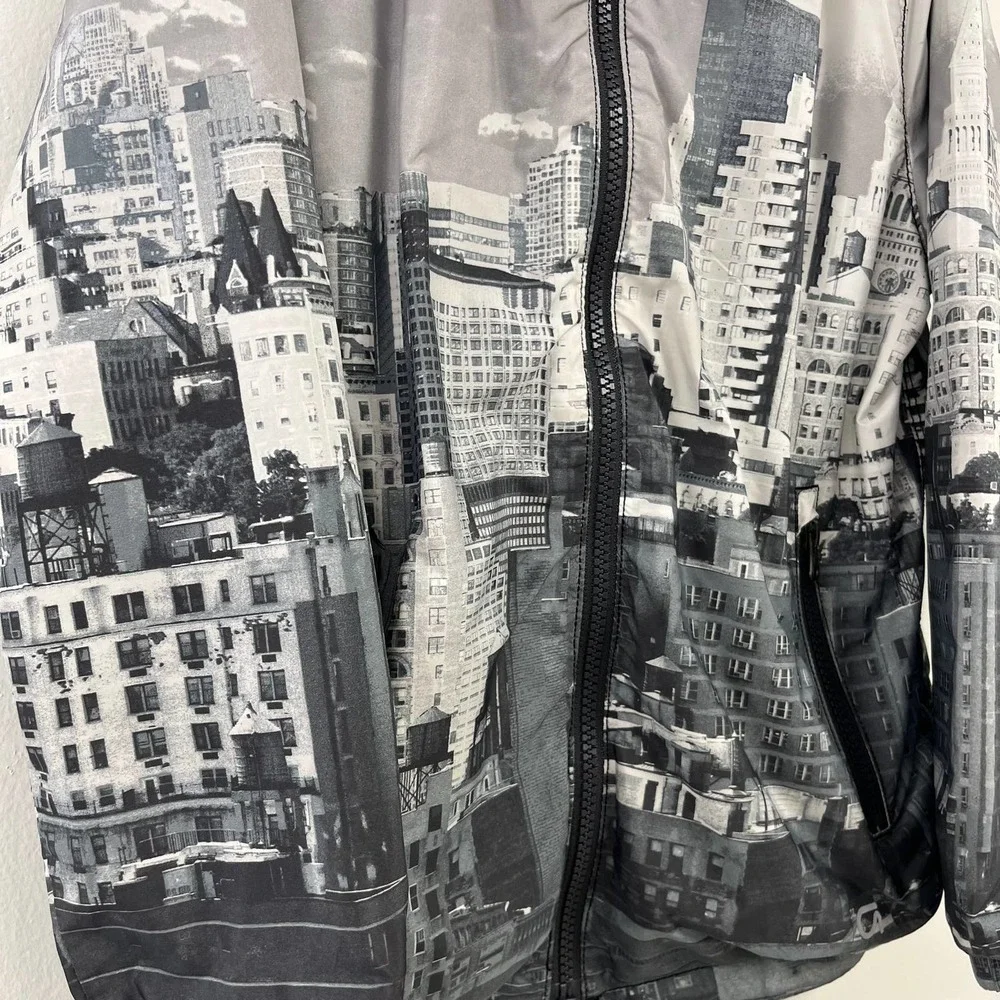 Gap Kids Boys Grey Cityscape Hooded Zip Jacket Small